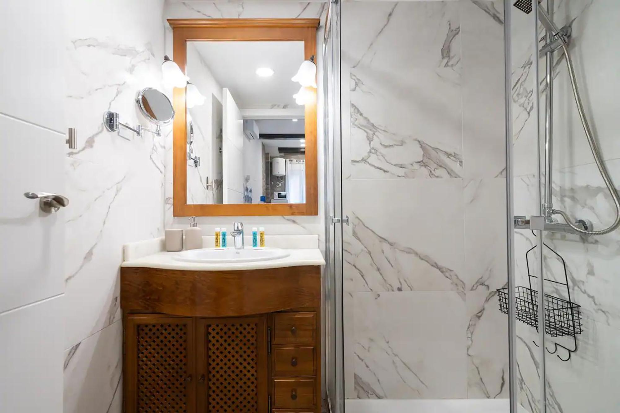 Charming San Isidro Apartment Madrid Ngoại thất bức ảnh