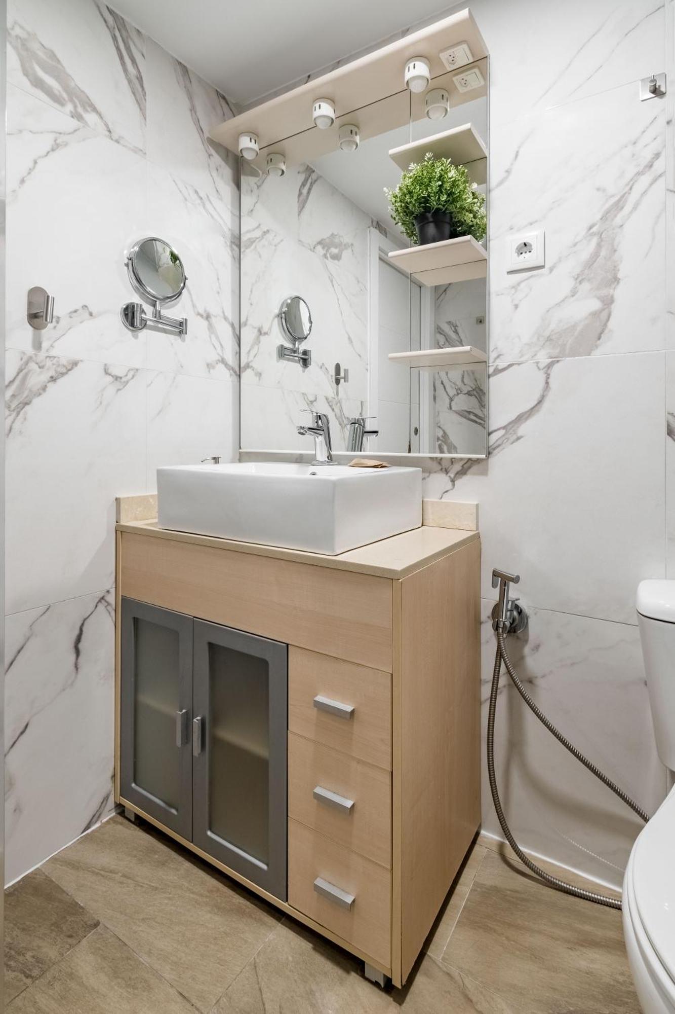 Charming San Isidro Apartment Madrid Ngoại thất bức ảnh